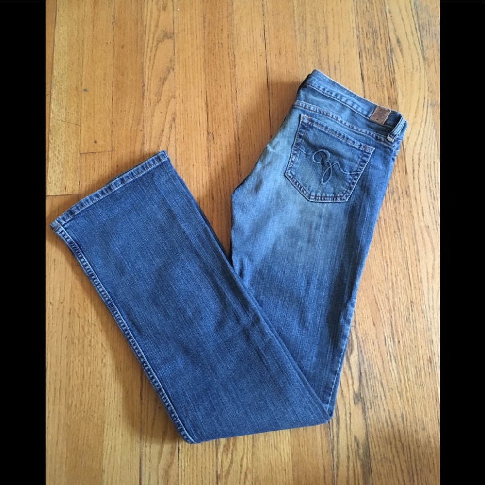 Guess Jeans